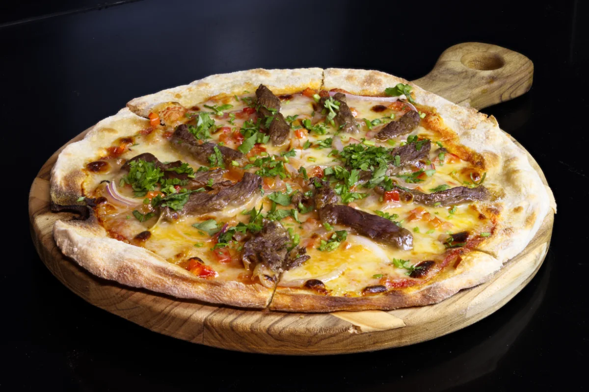Pizza De Carne
